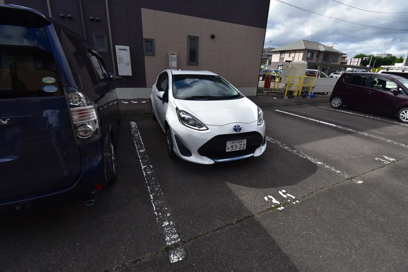 【敷地内駐車場】岐阜県可児市ウィークリーマンションでは利便性が良い物件を揃えてます。岐阜県可児市エリアに詳しくないお客様もご連絡頂ければ専門スタッフがしっかり物件選定を行います。お気軽にお問い合わせください★