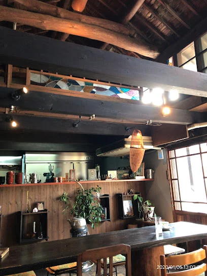 甘味茶屋sari sariまで徒歩１１分、800m