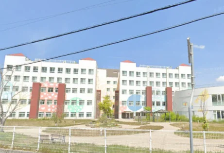 四国こどもとおとなの医療センターまで徒歩15分、1.2km｡