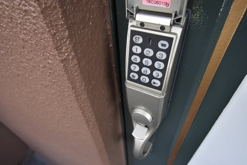 電子keyにてキーレス！
