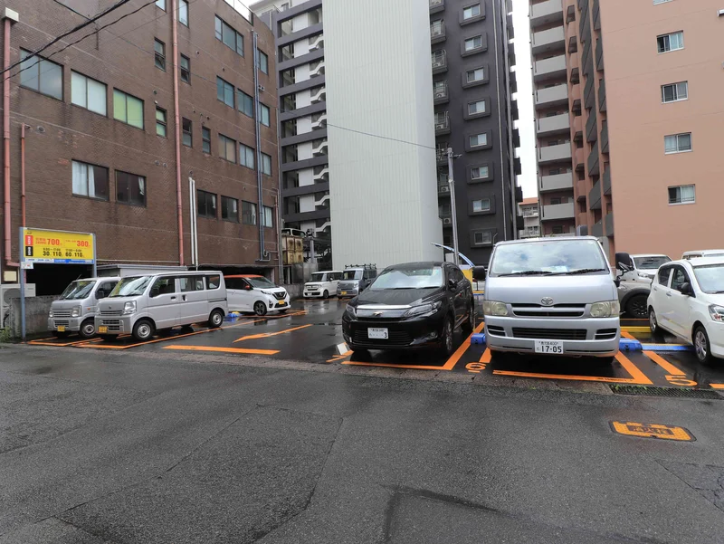 むさしの森珈琲 城山店まで徒歩2分、150ｍ