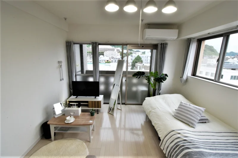 ティッシュや時計・リセッシュなどあり！　あると嬉しい備品類取り揃えております。