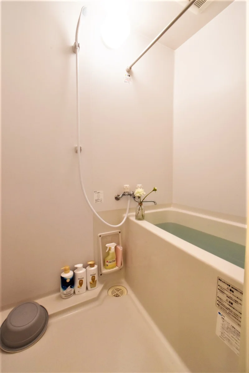 シャンプー・コンディショナー・ボディーソープやお風呂洗剤など清掃道具まで準備！