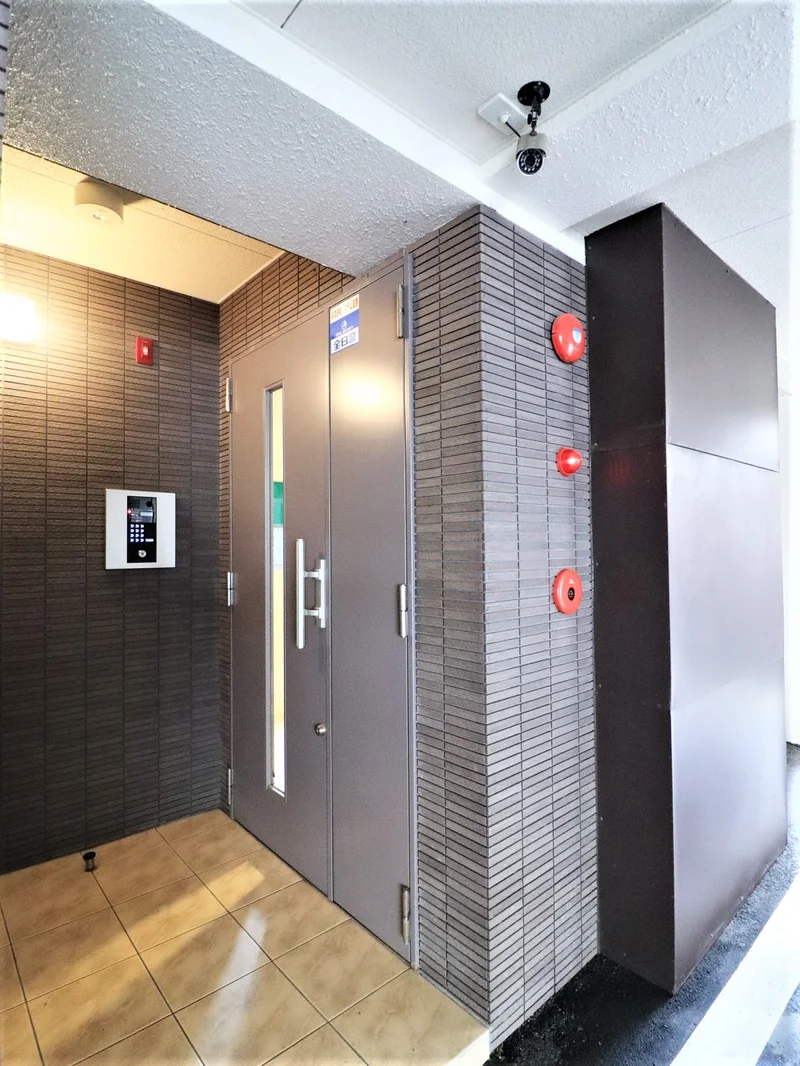 オートロック付ででセキュリティ対策あり　安心安全に考慮されたセキュリティ物件です！１