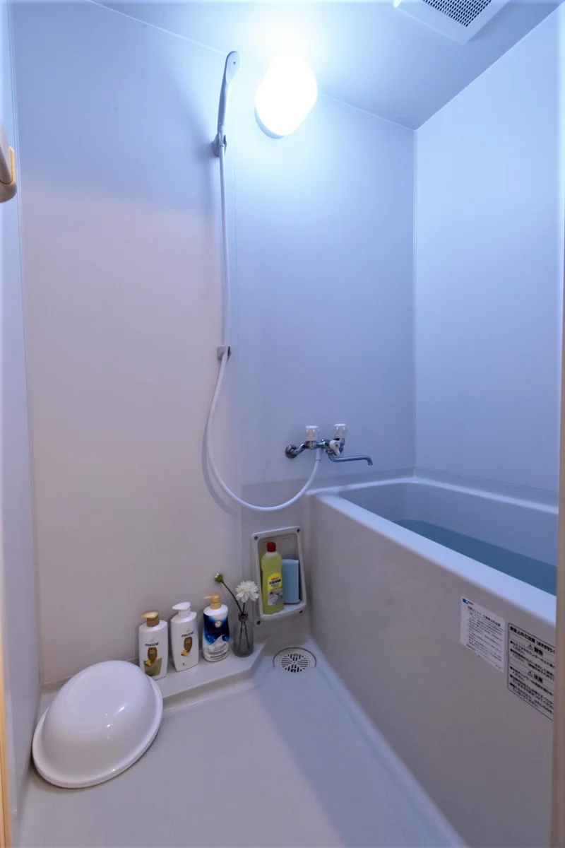 シャンプー・コンディショナー・ボディーソープなどもあり　お風呂洗剤やトイレ洗剤など清掃道具も充実！