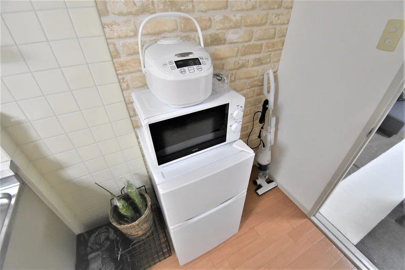 冷蔵庫も完備なので自炊や料理に最適♪長期の出張にお勧め★富山大学附属病院ウィークリーマンションの人気物件♪【格安】