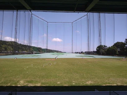 古沢ゴルフクラブまで車で6分