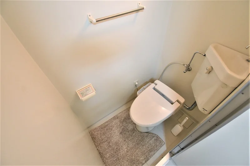 【バストイレ別】ホテルと違い嬉しいセパレート♪富山大学附属病院ウィークリーマンションではお客様のご意見をどんどん反映させていきたいと考えてます♪些細な事も是非お申し付けください。