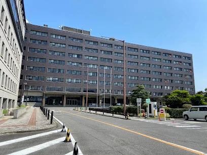 三重県庁まで車で6分