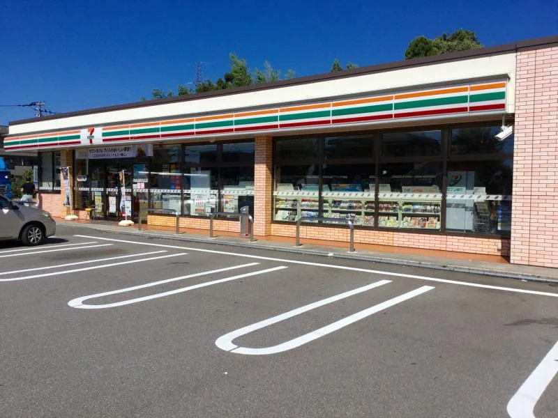 セブン-イレブン 富山黒崎店まで8.5km｡