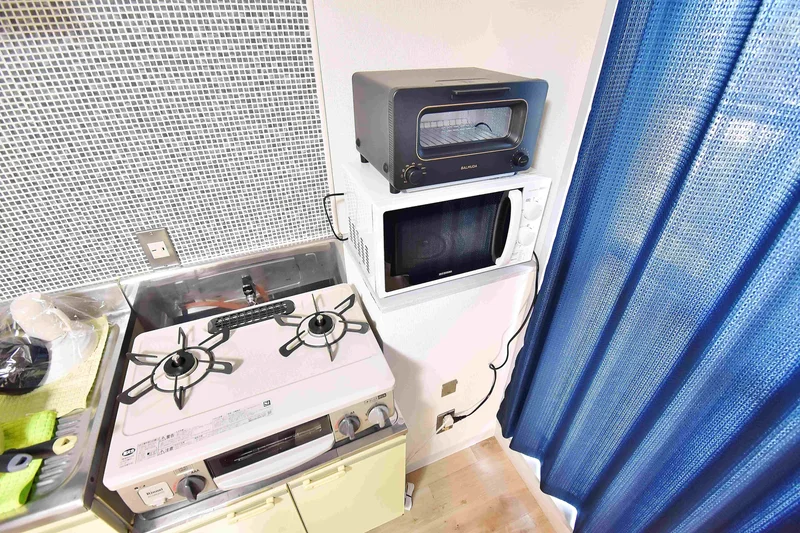 【キッチン画像】富山駅前ウィークリーマンション♪冷蔵庫、電子レンジ、炊飯器、ケトル、調理器具や食器類もご用意しております(^^♪