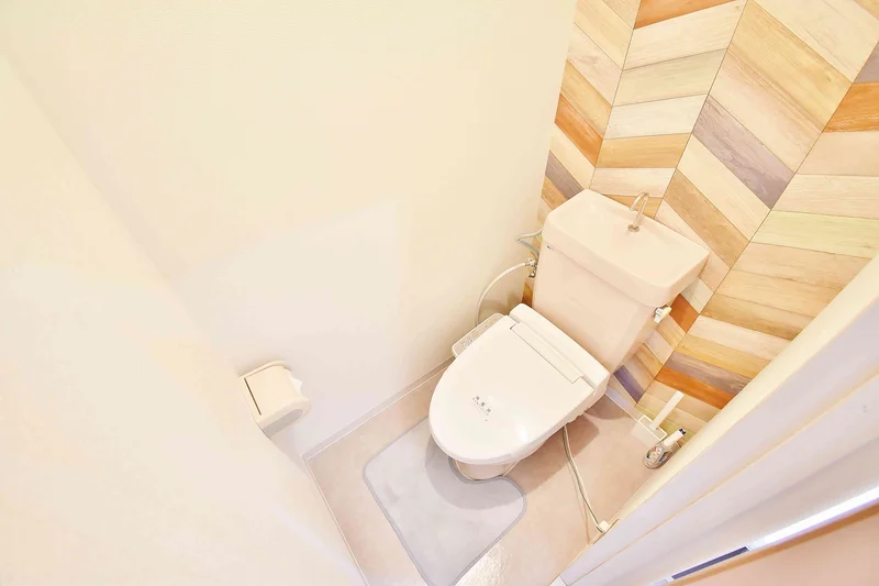 【バストイレ別】ホテルと違い嬉しいセパレート♪富山駅前ウィークリーマンションではお客様のご意見をどんどん反映させていきたいと考えてます♪些細な事も是非お申し付けください。