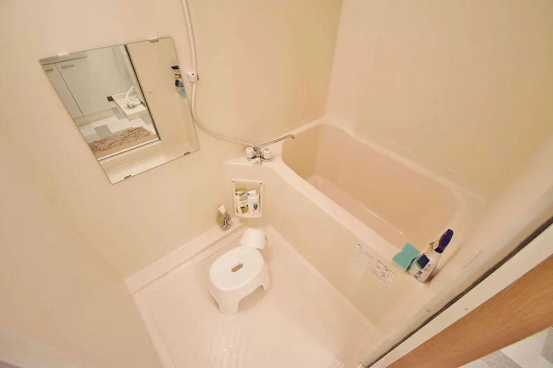 シャンプー・リンス・ボディソープ・風呂用洗剤・スポンジをご用意しておりますのでぜひご活用ください！滋賀県長浜市ウィークリーマンションでは7日以上から利用可能★