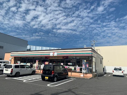 セブン-イレブン 大津松山町店まで徒歩3分