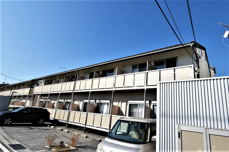 【外観画像】滋賀長浜市ウィークリーマンションは長期滞在に適しており、キッチン備品や洗濯機などの設備が完備。ホテルよりも割安で、旅行、転勤や長期出張、一時的な滞在先にオススメです♪