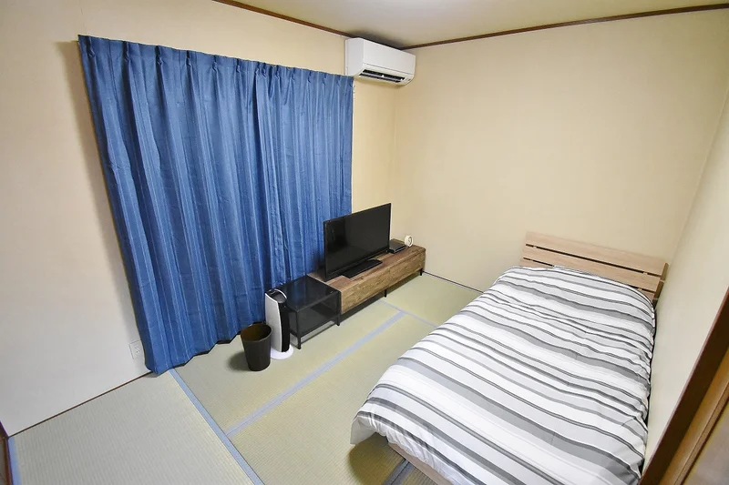 弊社の滋賀県彦根市ウィークリー、滋賀県彦根市マンスリーマンションでは、ご利用当日からご不便なくお過ごしいただけますよう、家具家電の他、多種類の備品を完備★