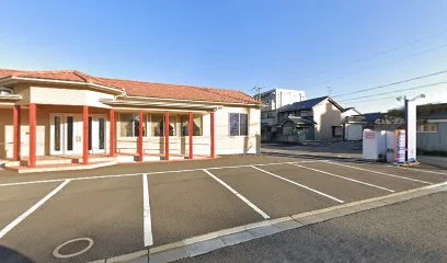 くわばら皮膚科クリニックまで徒歩1分