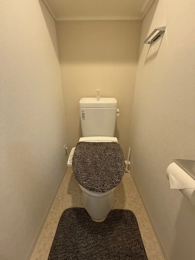 ウォシュレット付きのきれいなトイレ♪