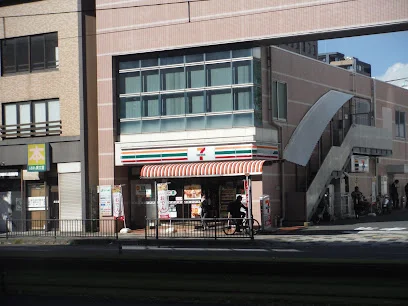 セブン-イレブン 鹿児島西千石町店まで徒歩6分、400m