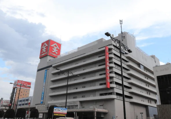 天満屋 福山店まで徒歩１０分