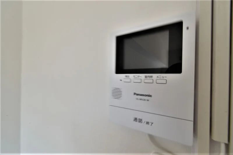TVモニターホン　訪ねてきた人が一目瞭然でわかるので安心です！