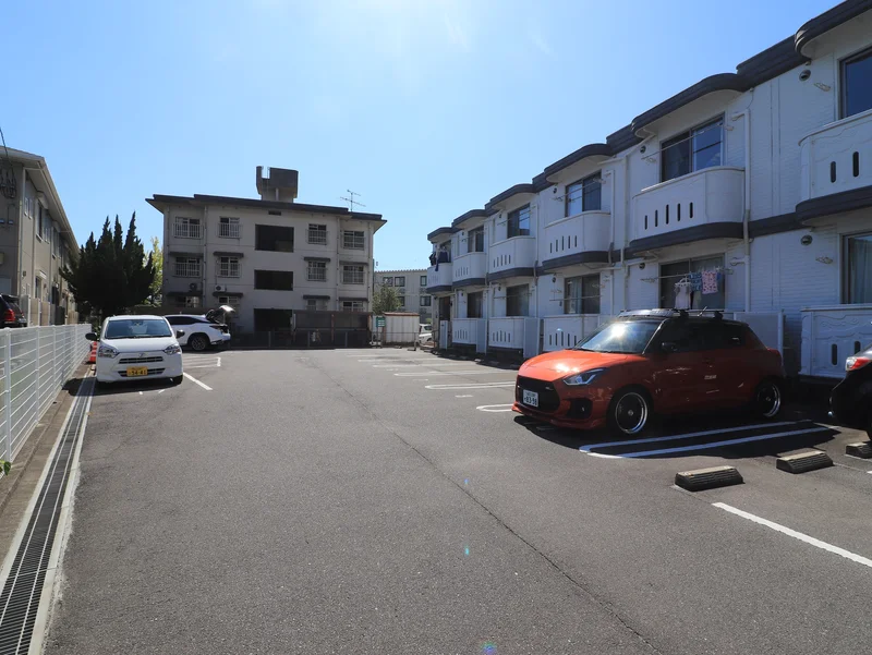 敷地内駐車場有