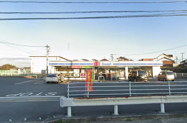 ミニストップ 鈴鹿庄野町店まで徒歩8分、650ｍ。
