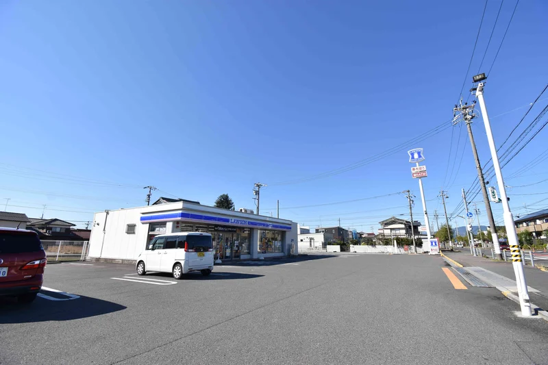 ローソン 瑞穂馬場上光店まで徒歩17分、1.4km。