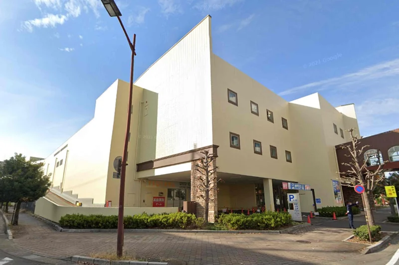 オーキッドパークまで徒歩17分、1.3ｋｍ。