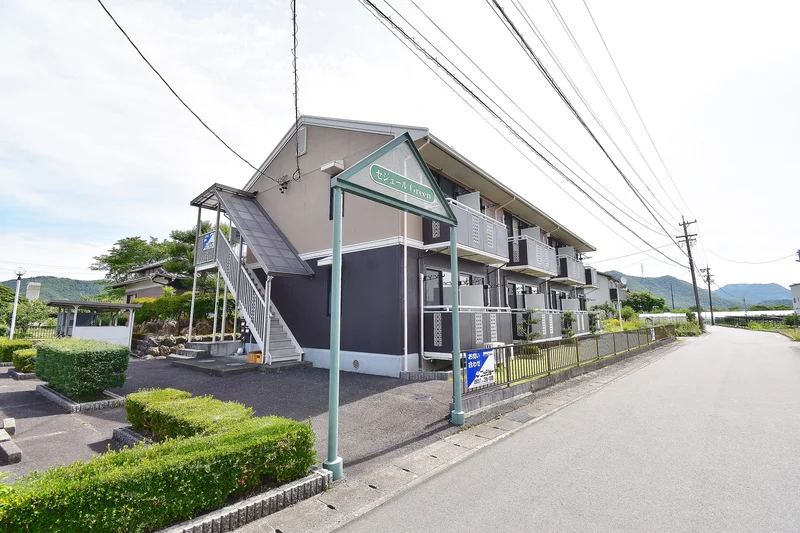 【外観画像】岐阜市ウィークリーマンションは長期滞在に適しており、キッチン備品や洗濯機などの設備が完備。ホテルよりも割安で、旅行、転勤や長期出張、一時的な滞在先にオススメです♪