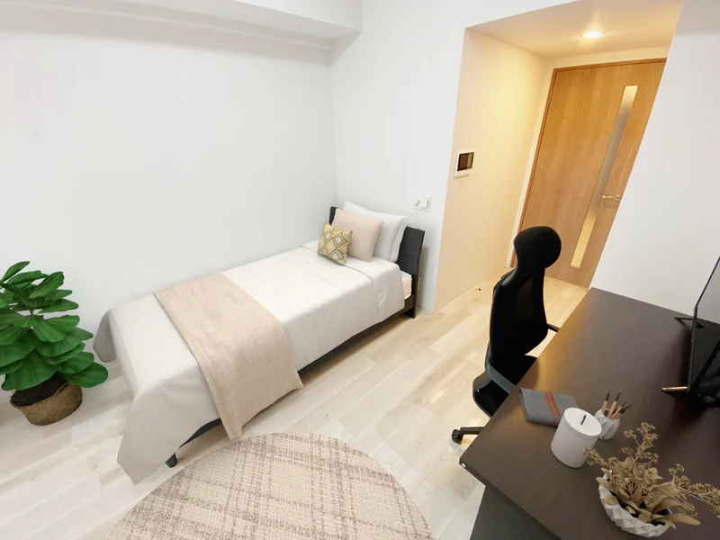 写真はお部屋のイメージです。ラグなどの室内装飾はございません。