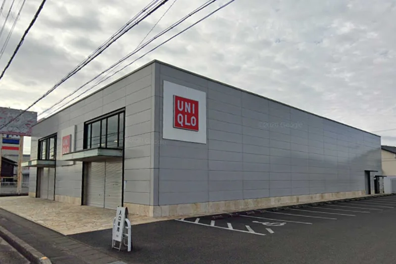 ユニクロ 近江八幡店まで徒歩6分、500ｍ。