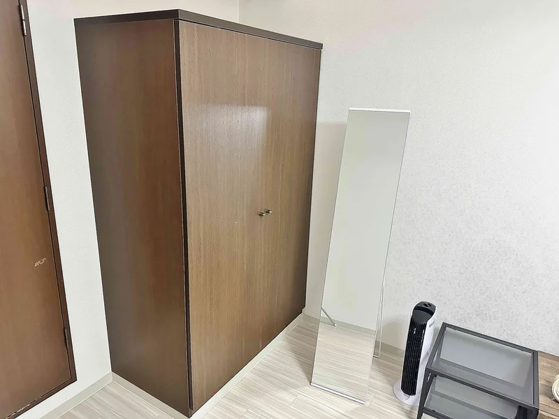 【収納完備】掃除機完備‼収納も広いので、滋賀近江八幡滞在中のウィークリーマンション生活も快適自在に過ごせますね♪