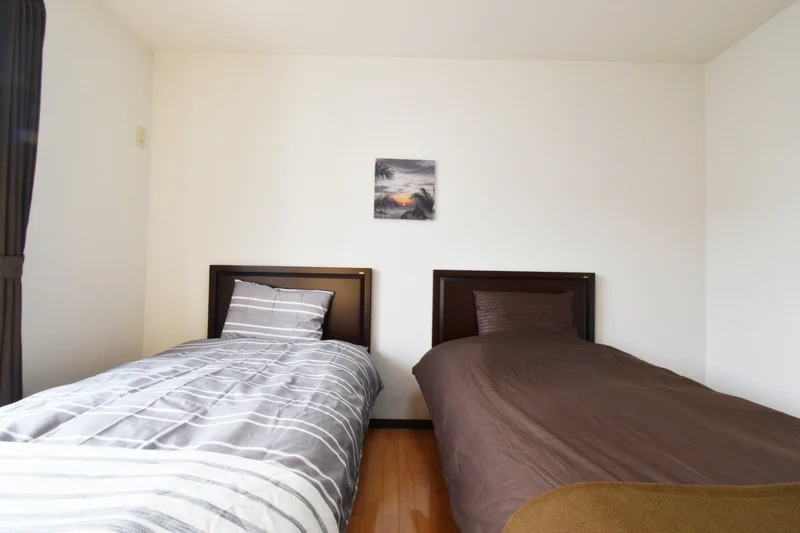 寝室がセパレートタイプのお部屋なので　夜はゆったりお過ごしいただけます。