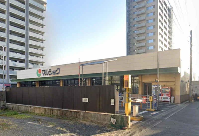 マルショク 舞鶴店まで230m。