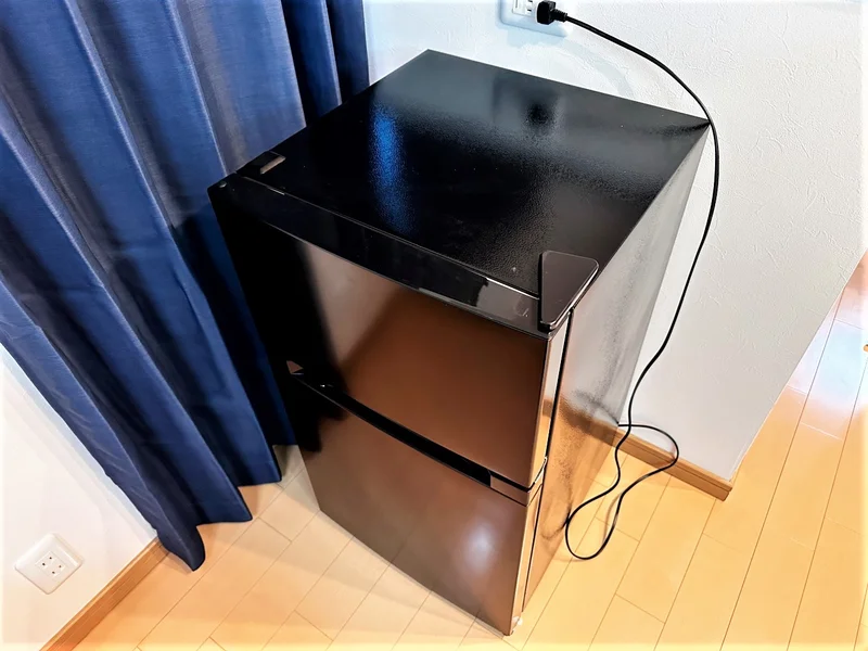 【家電画像】テレビ、洗濯機、冷蔵庫は完備♪富山市ウィークリーマンションの標準設備で追加料金0円♪人気の理由がここにあります。