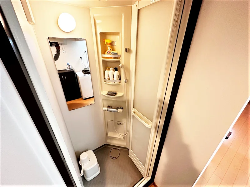 シャンプー・リンス・ボディソープ・風呂用洗剤・スポンジをご用意しておりますのでぜひご活用ください！富山市ウィークリーマンションでは7日以上から利用可能★