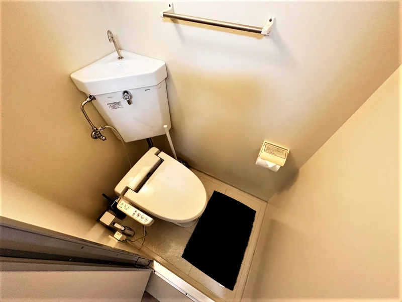 【バストイレ別】ホテルと違い嬉しいセパレート♪富山市ウィークリーマンションではお客様のご意見をどんどん反映させていきたいと考えてます♪些細な事も是非お申し付けください。