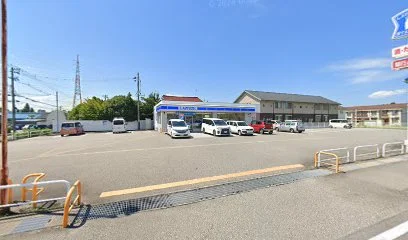 ローソン 富山赤田南店まで徒歩9分