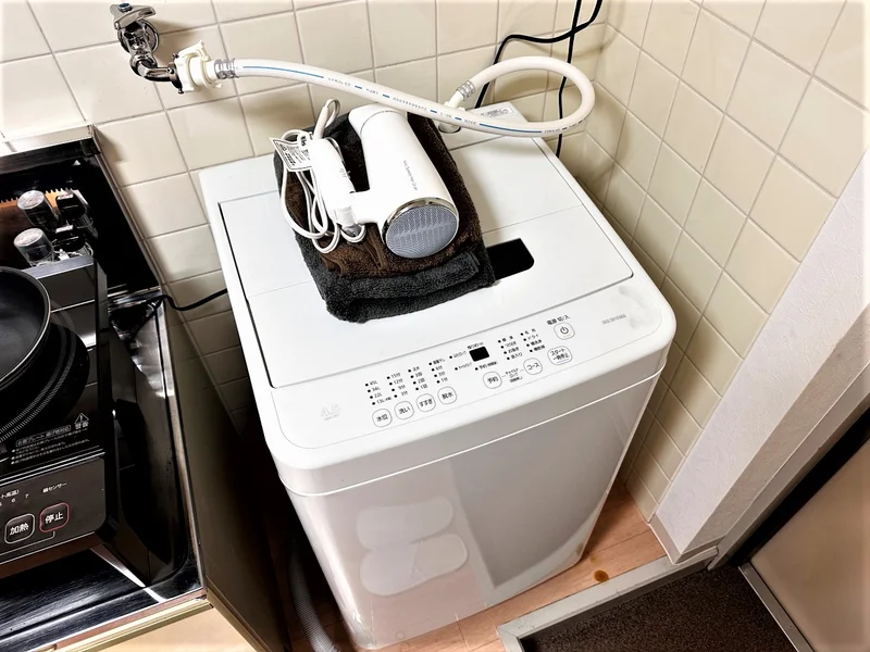 【洗濯機画像】ホテルと違い洗濯機がある生活は良いですね♪7日以上の利用なら富山市ウィークリーマンションをご利用下さい★洗濯洗剤も完備‼