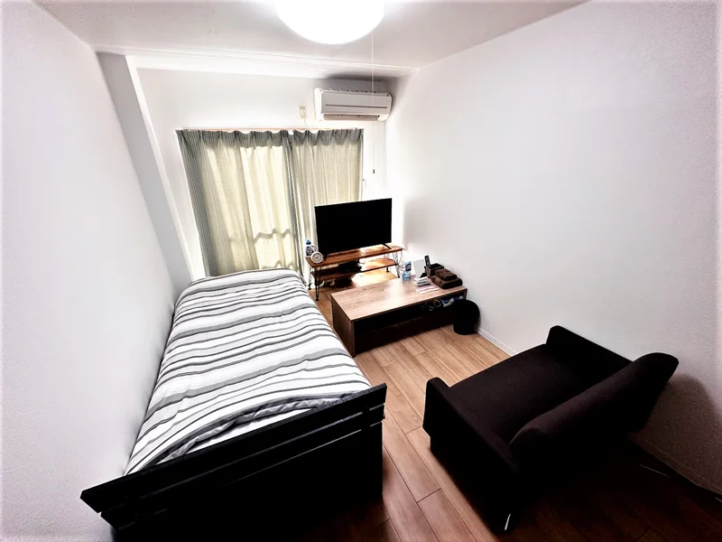 弊社の岐阜市ウィークリー、岐阜市マンスリーマンションでは、ご利用当日からご不便なくお過ごしいただけますよう、家具家電の他、多種類の備品を完備★