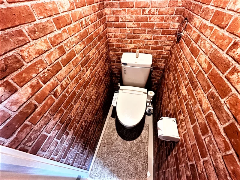 Kマンスリー福井敦賀駅前【禁煙・JR敦賀駅前ウィークリーマンション】のトイレ画像。