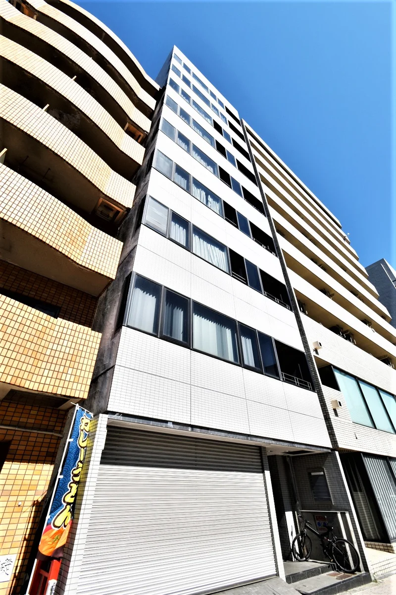 2号線に面しております！　角部屋で広島市役所や赤十字病院に近い利便性の高いマンスリーマンション！