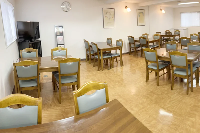 食堂は時間内いつでもご利用いただけます