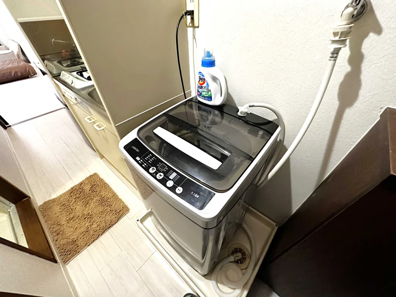 【洗濯機・タオル】ホテルと違い三重県桑名駅前ウィークリーマンションでは洗濯が毎日できます。その分、着替えも少なく、手軽に利用できるをコンセプトに7日以上の生活に適したお部屋となってます♪