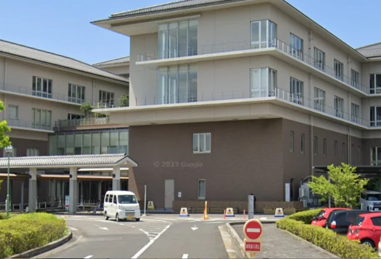 近江八幡市立総合医療センター　徒歩１４分