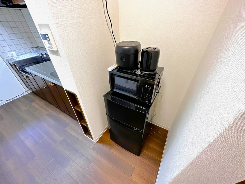 冷蔵庫も完備なので自炊や料理に最適♪長期の出張にお勧め★