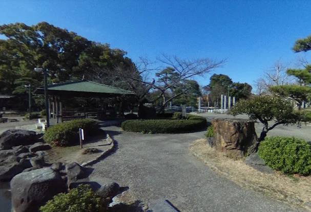 鶴舞公園　車で6分　1.6ｋｍ