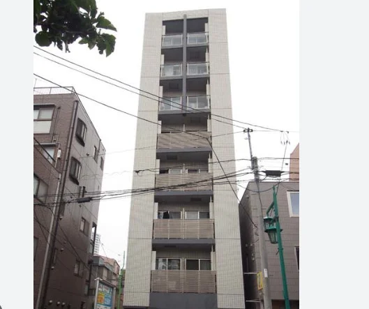 写真はお部屋のイメージです。ラグなどの室内装飾はございません。