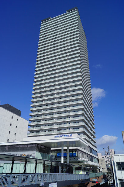 岐阜スカイウイング37 東棟まで徒歩11分